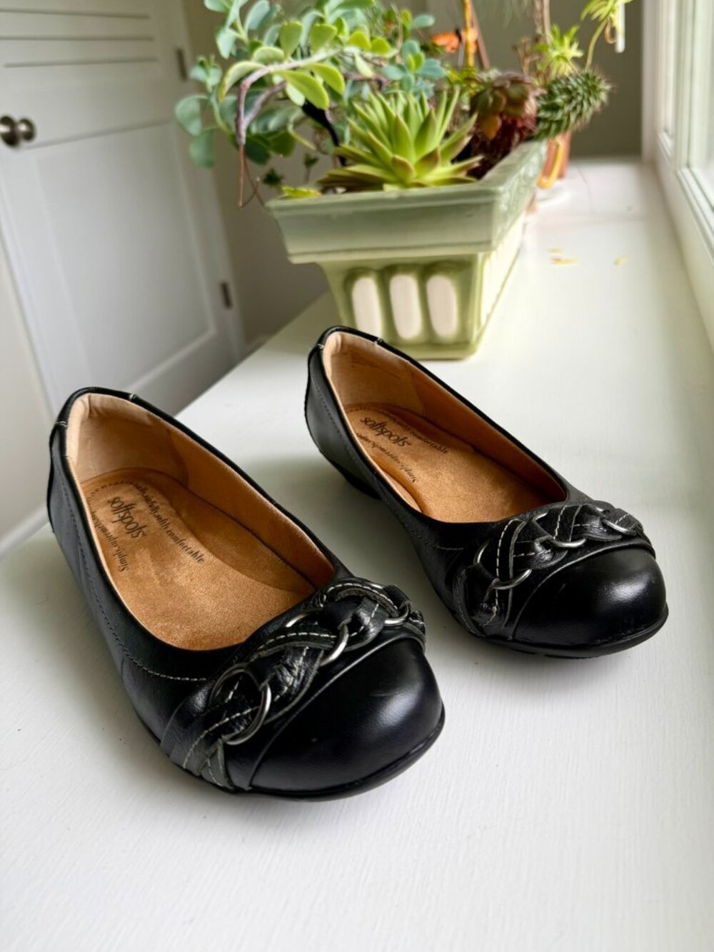 SoftSpots Black Leather Comfort Flats – Braided Leather/Silver Accent – Size 7M - Picture 15 of 15